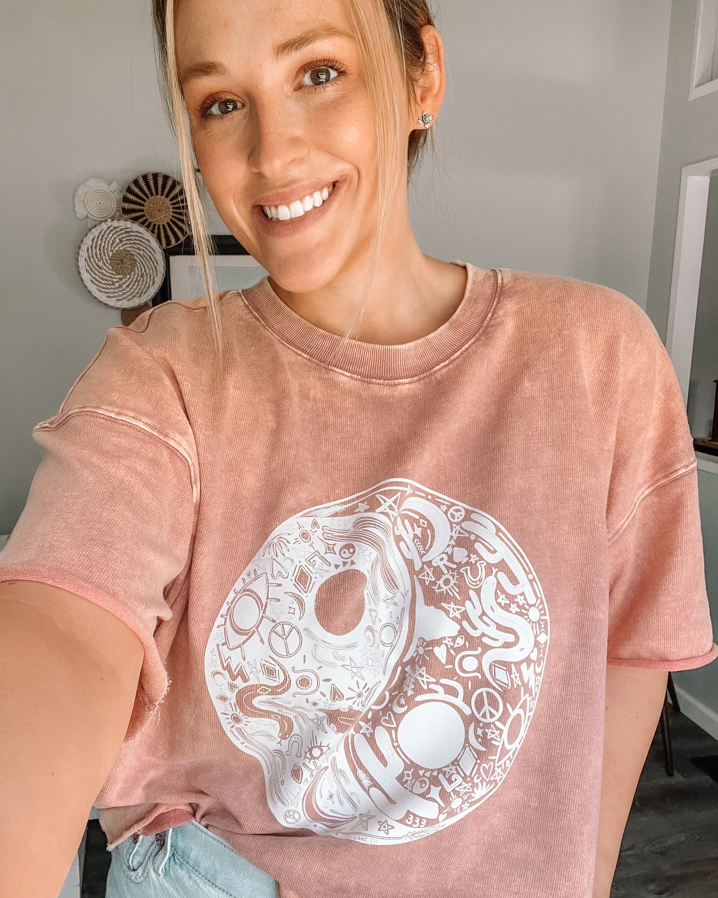 Desert Doodle Yin Yang — Pale Pink Acid Wash