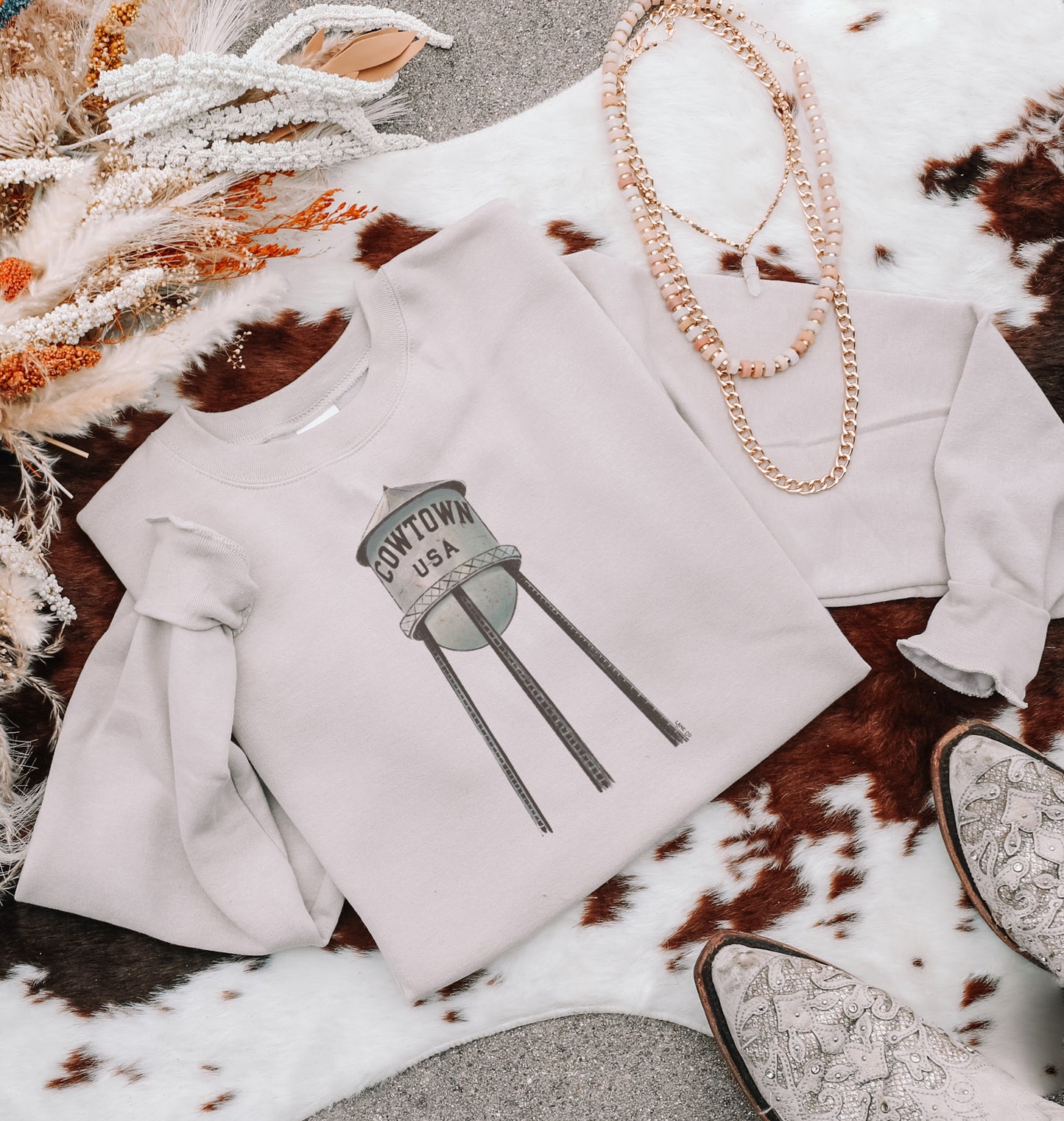 Cowtown Crewneck