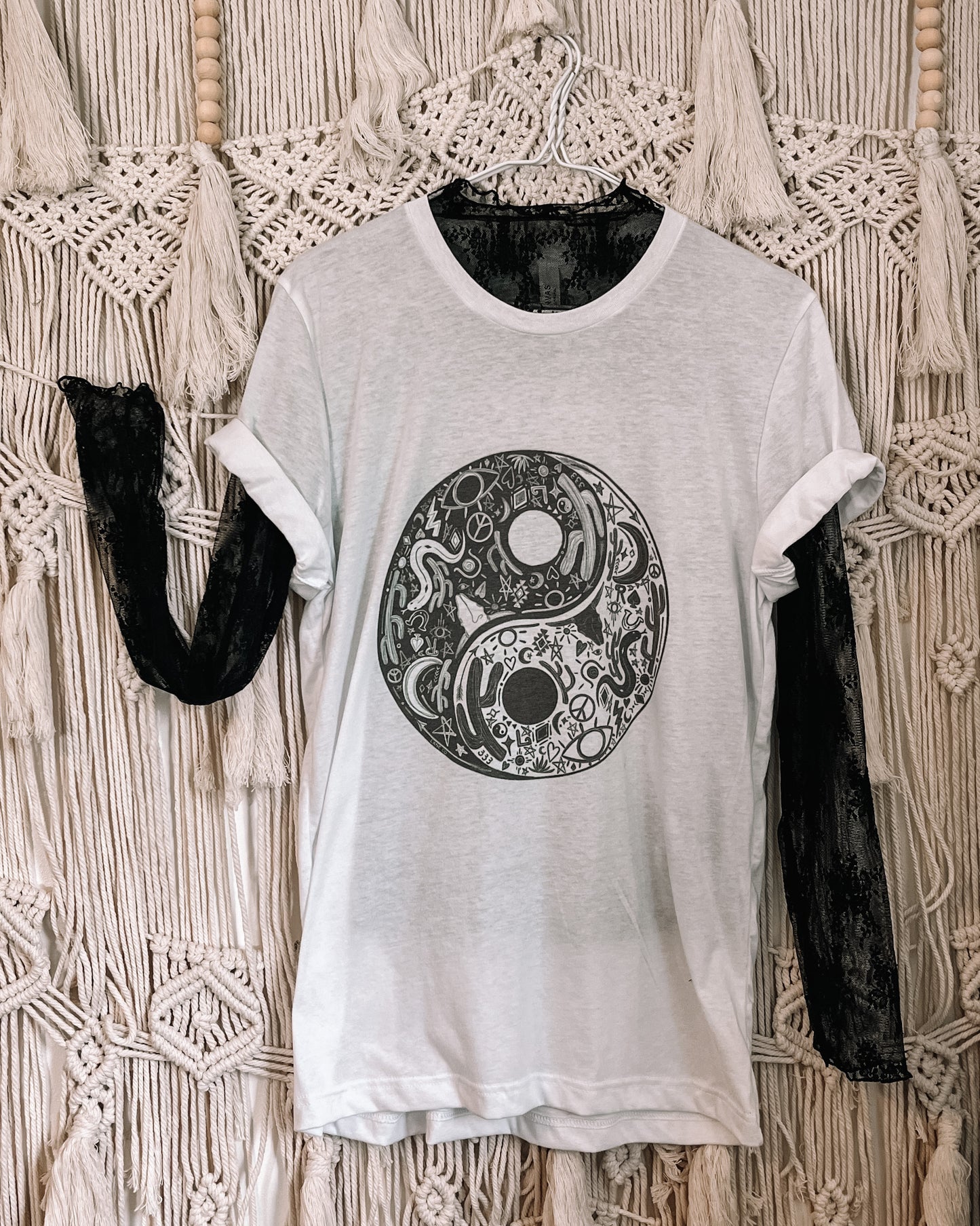 Desert Doodle Yin Yang - Black & White
